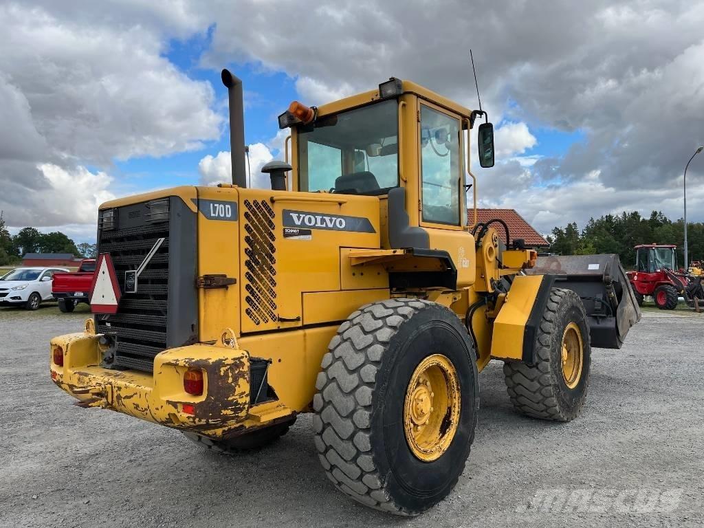 Volvo L 70 D Колесни товарачи