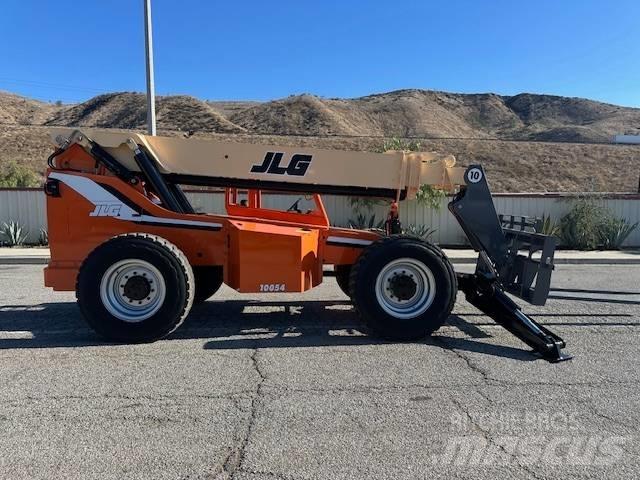 JLG 1055 Телескопични товарачи