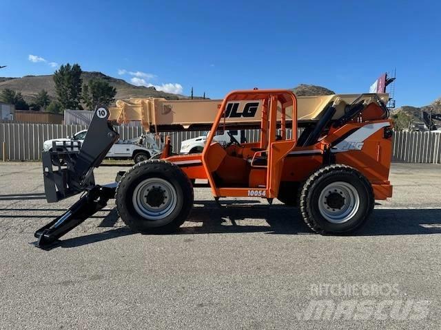 JLG 1055 Телескопични товарачи