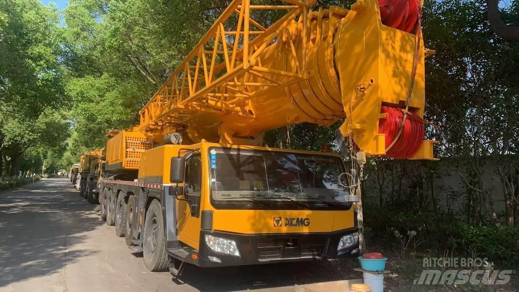 XCMG XCA 180 L Всъдеходни кранове