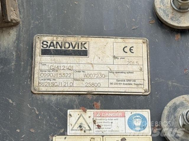 Sandvik CJ 412 Мобилни трошачки
