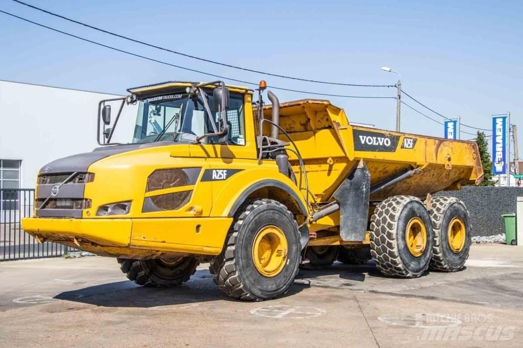 Volvo DUMPER A25F Странични самосвали