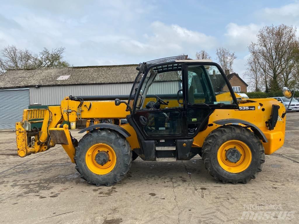 JCB 535-140 Телескопични товарачи