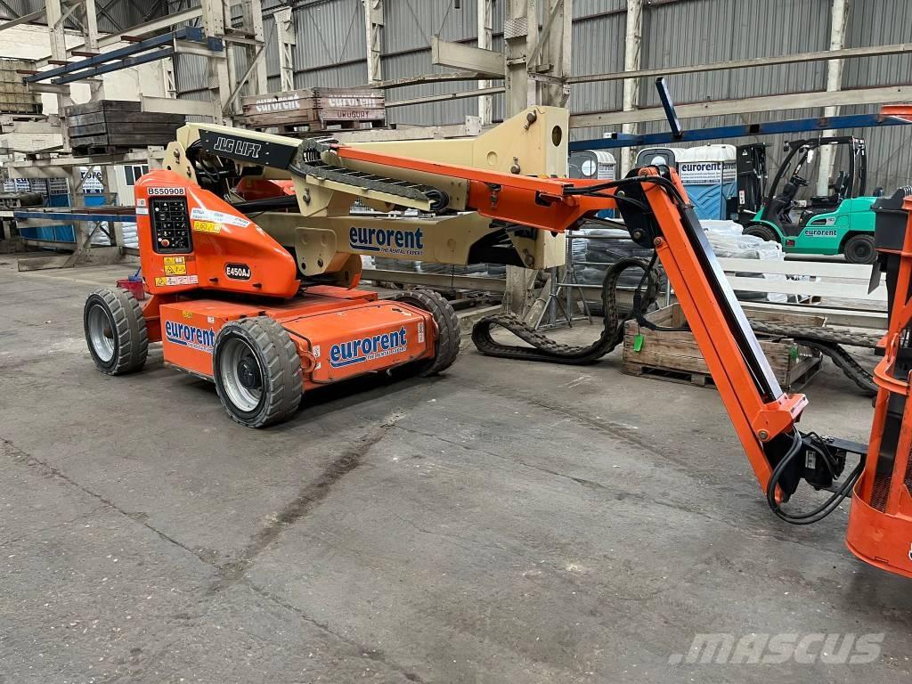 JLG E 450 AJ Съчленени стрелови подемници