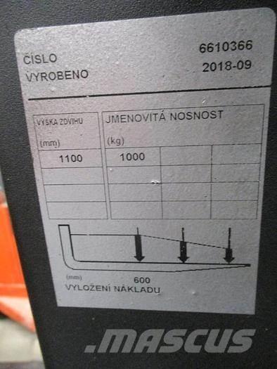 Toyota OSE 100W Машини за комисиониране нископовдигачи