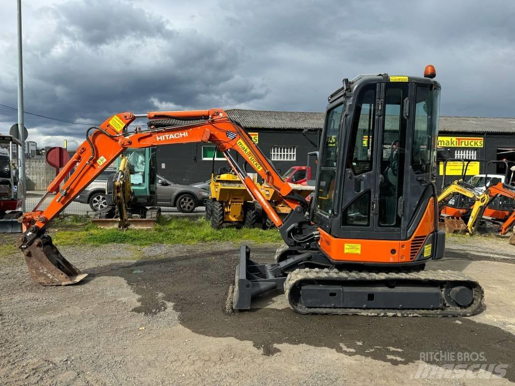 Hitachi ZX 30 U-2 Мини екскаватори < 7 т