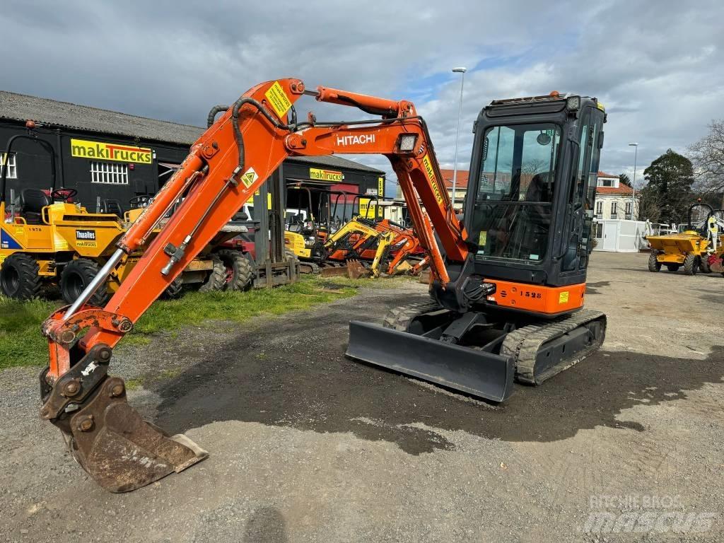 Hitachi ZX 30 U-2 Мини екскаватори < 7 т