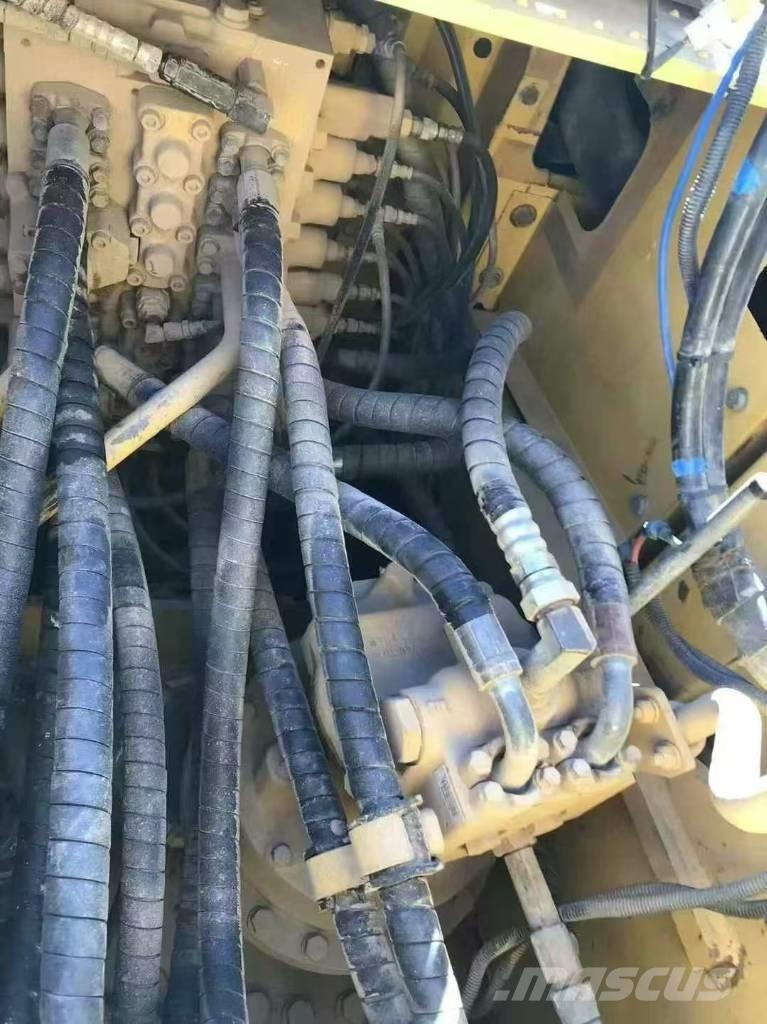 Komatsu PC 210 Верижен екскаватор