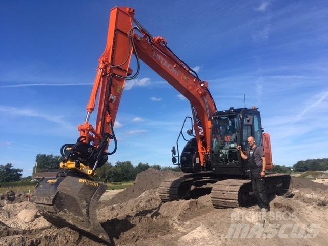 Hitachi ZX 135 US-6 Верижен екскаватор