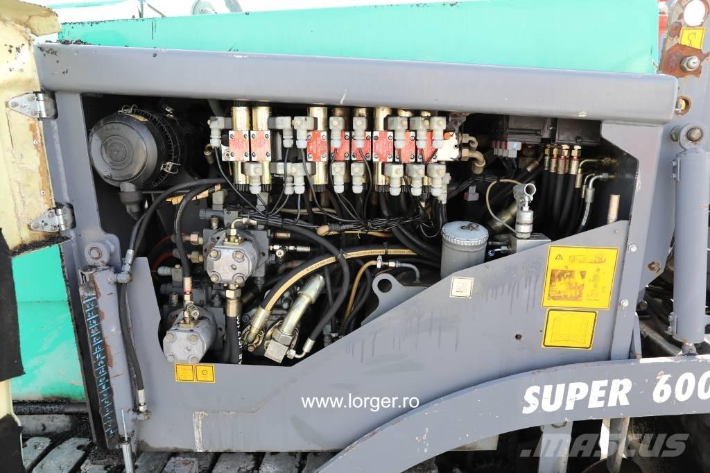 Vögele Super 600 Машини за асфалт