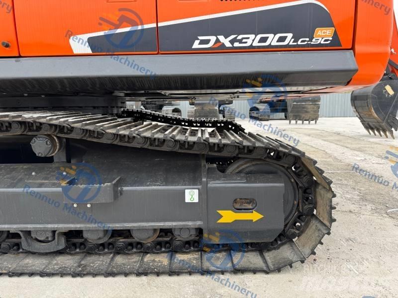 Doosan DX 300 LC-9C Верижен екскаватор