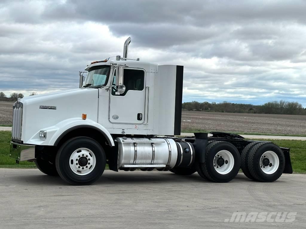 Kenworth T800 Влекачи