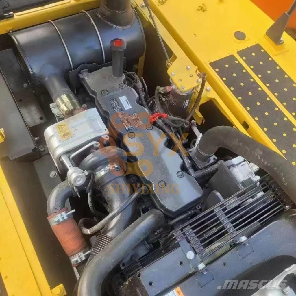 Komatsu PC 240 LC-8 Верижен екскаватор