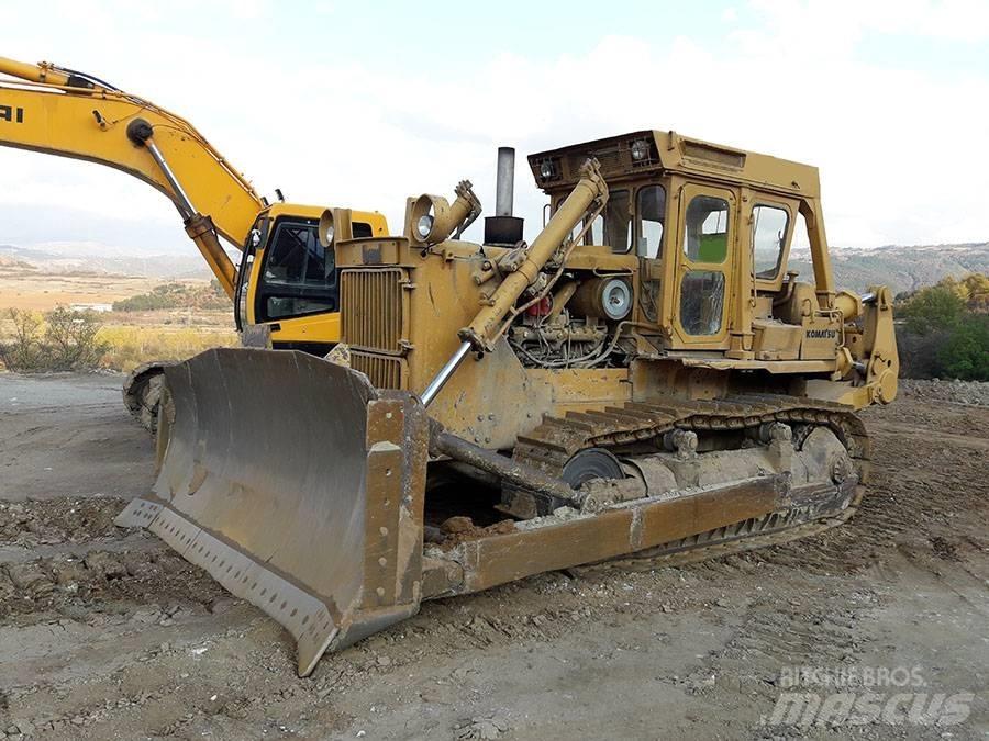 Komatsu D 155 A-1 Верижни булдозери
