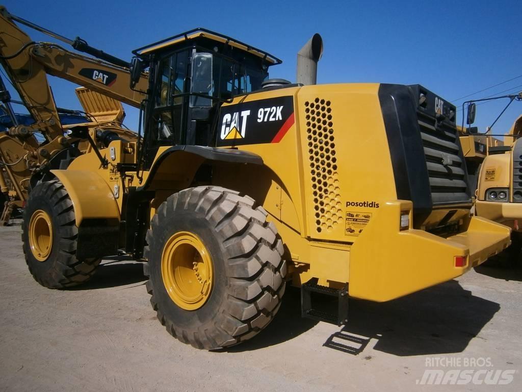 CAT 972 K Колесни товарачи