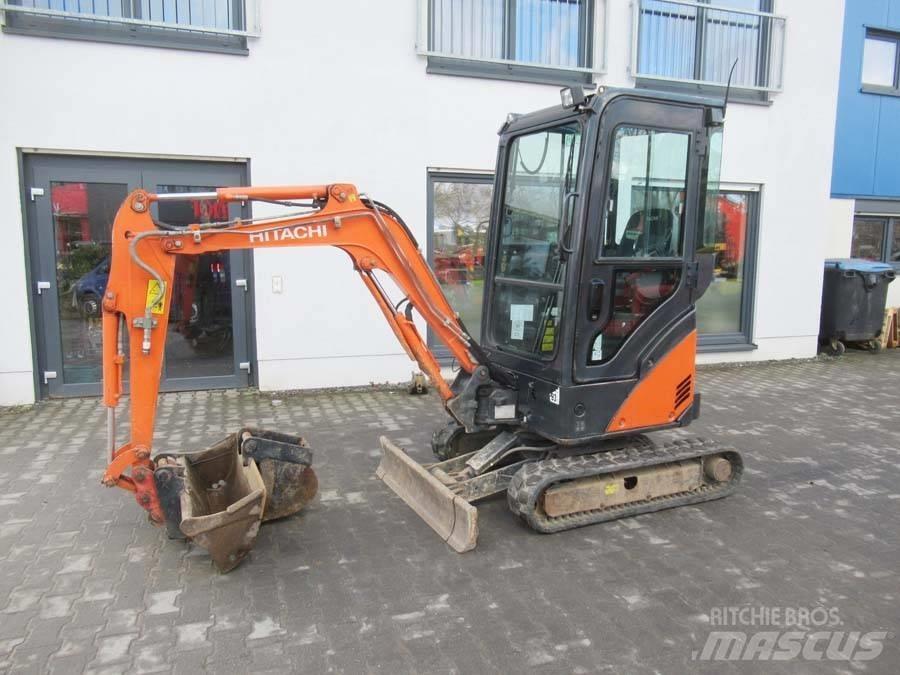 Hitachi ZX 17 U-2 Мини екскаватори < 7 т