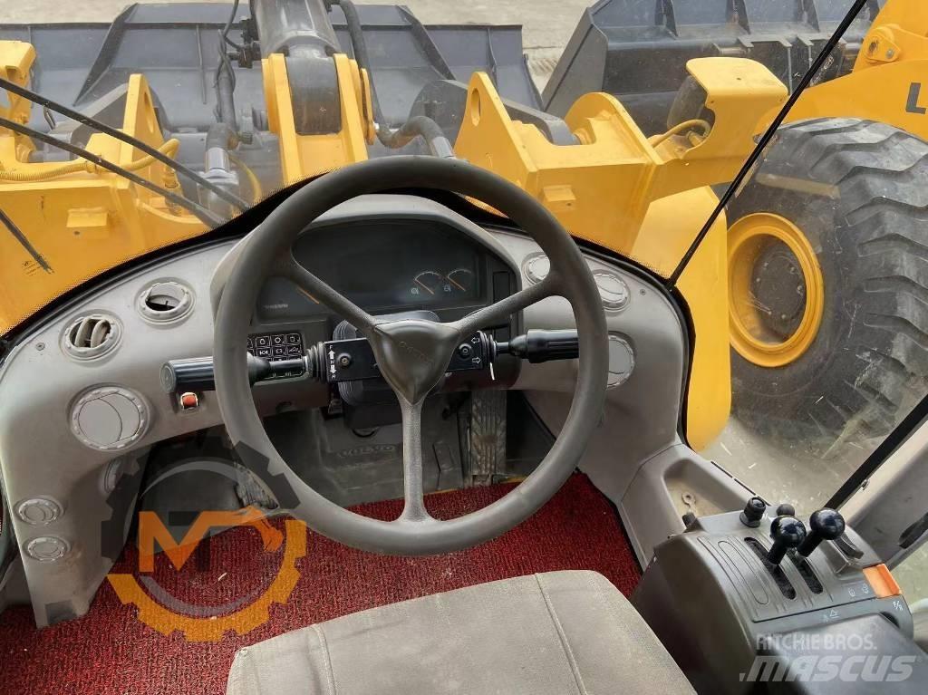 Volvo L 105 Колесни товарачи