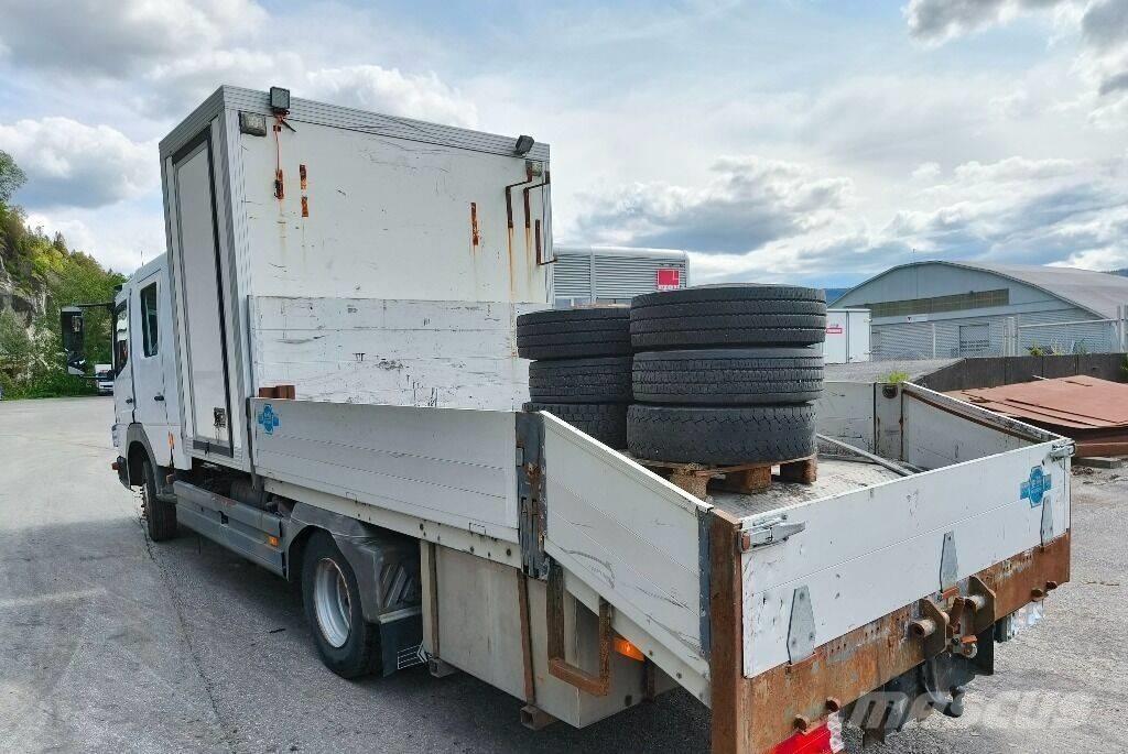 Mercedes-Benz 1018 Каросерии