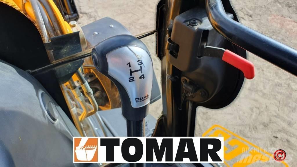 JCB 3 CX Товарач със заден ексватор