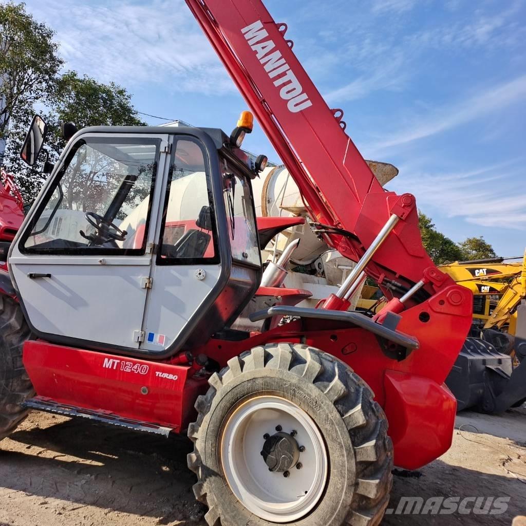 Manitou MT 1240 Телескопични товарачи