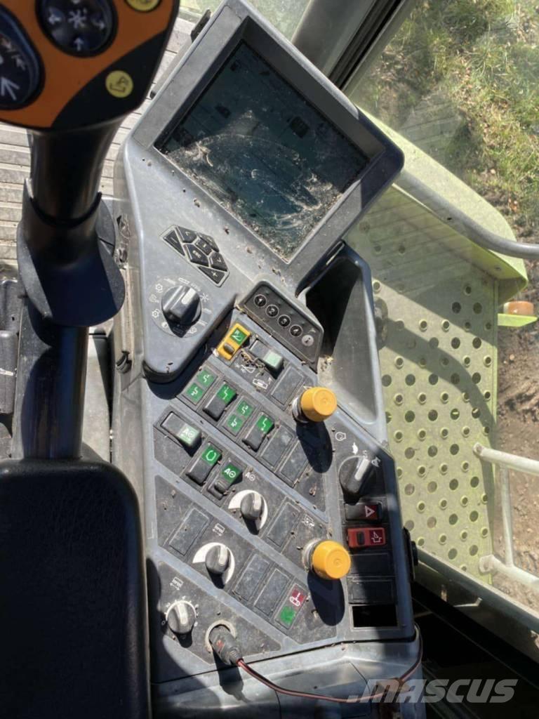 Claas Lexion 580 tt Комбайни