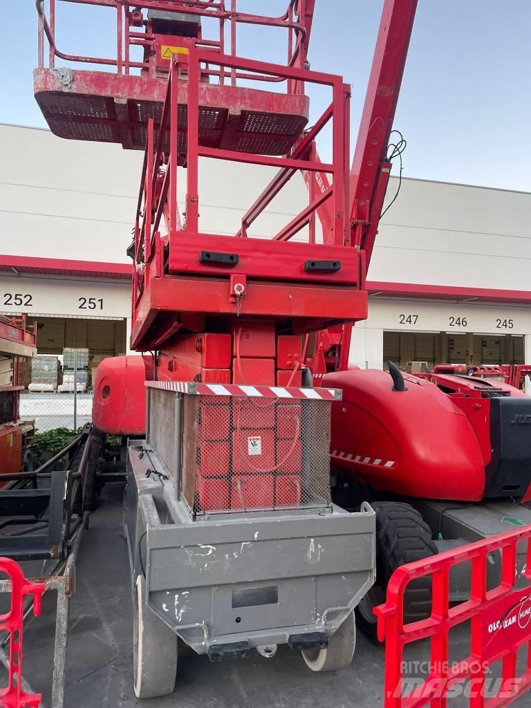 JLG SL180-12 Ножични работни платформи