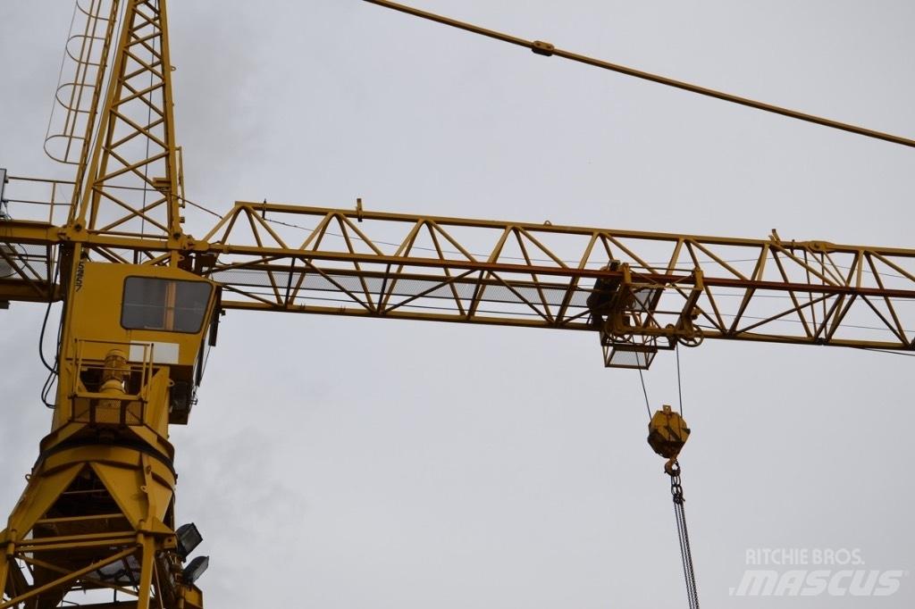 Liebherr 220 HC Мачтови кранове