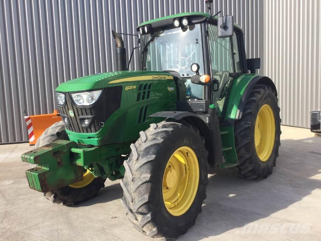 John Deere 6125M Трактори