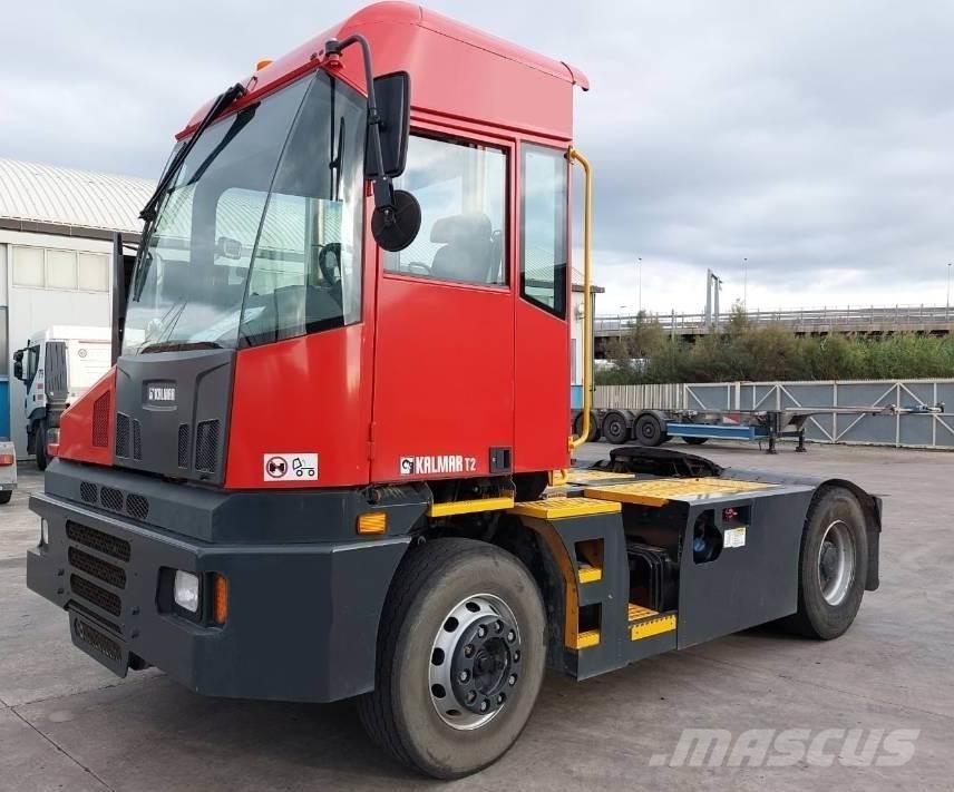 Kalmar T2i Терминални трактори