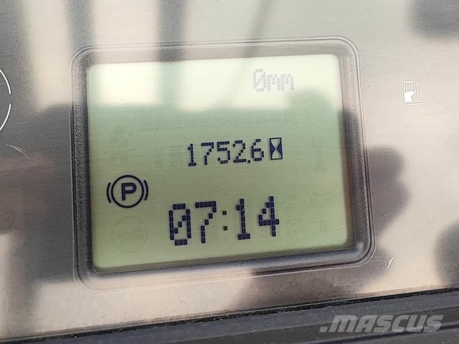 Linde R12B-01 Ретрак/ Високоповдигач с изместване на вилката напред
