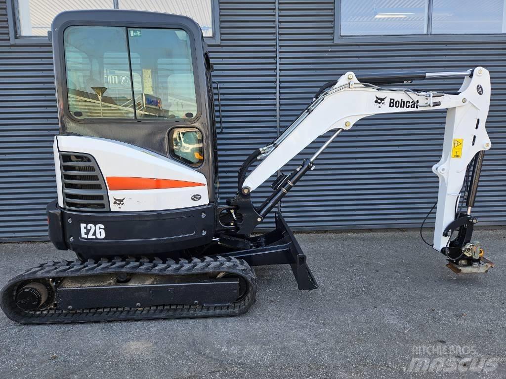 Bobcat e26 Мини екскаватори < 7 т