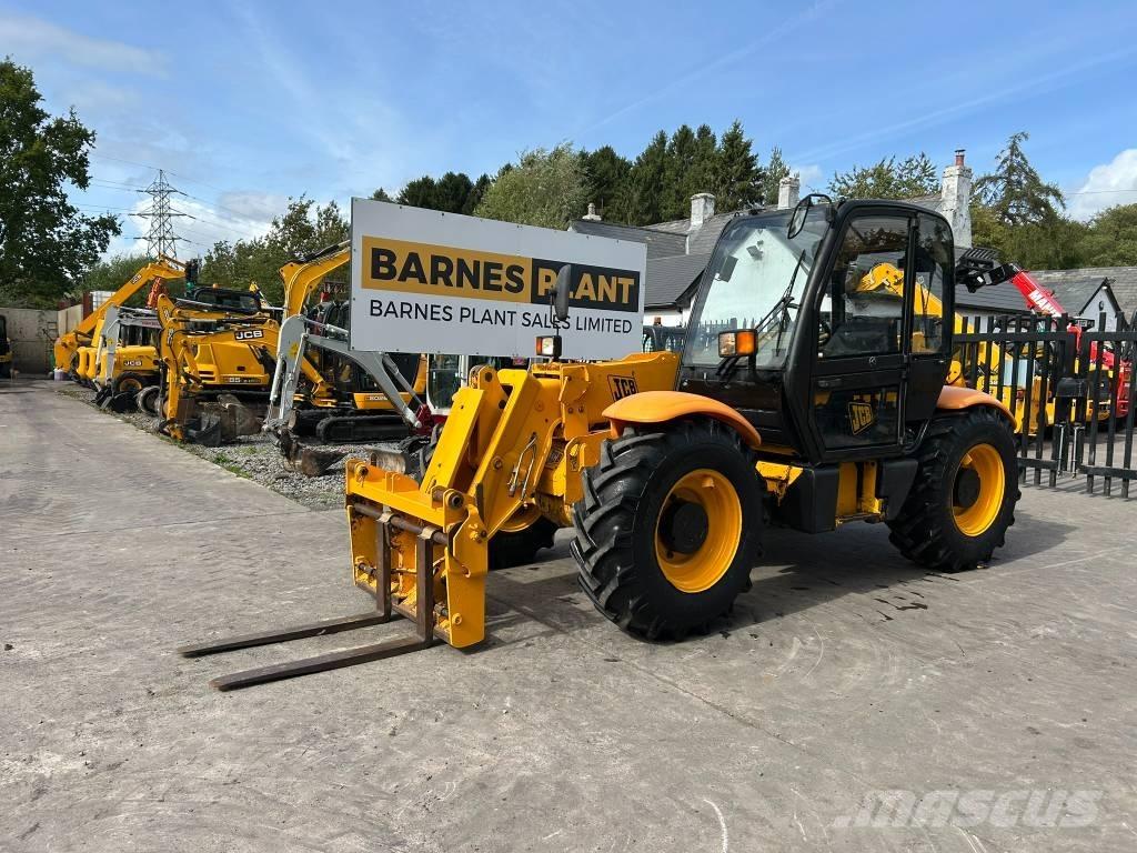 JCB 530-70 Телескопични товарачи