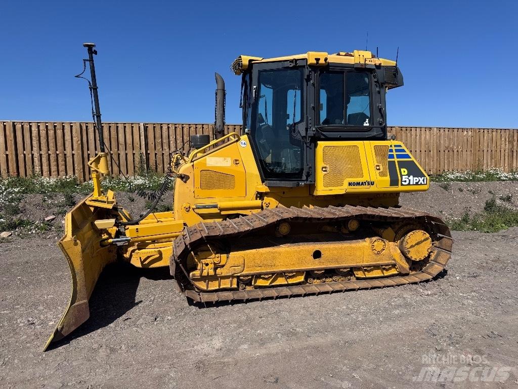 Komatsu D 51 PX Верижни булдозери
