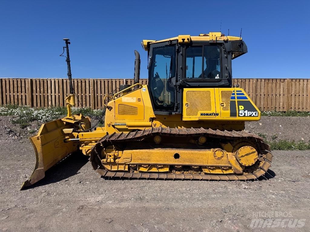 Komatsu D 51 PX Верижни булдозери
