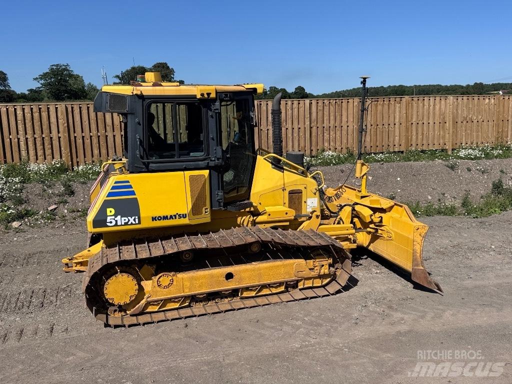 Komatsu D 51 PX Верижни булдозери
