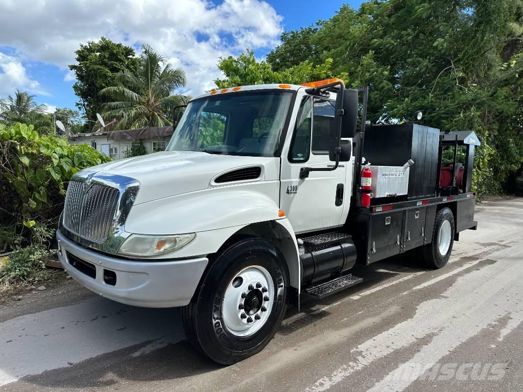 International 4300 Цистерна