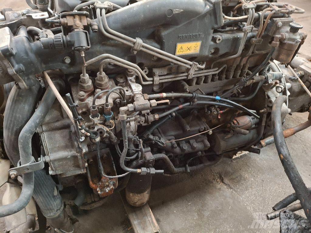 Renault 6 CILINDER Двигатели