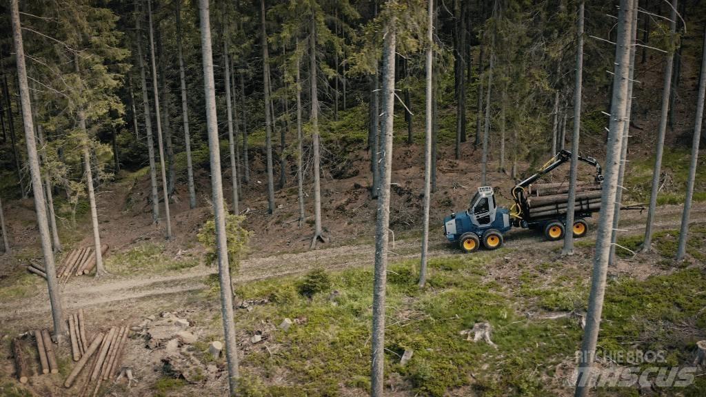 Novotný LVS 520 Форуардери