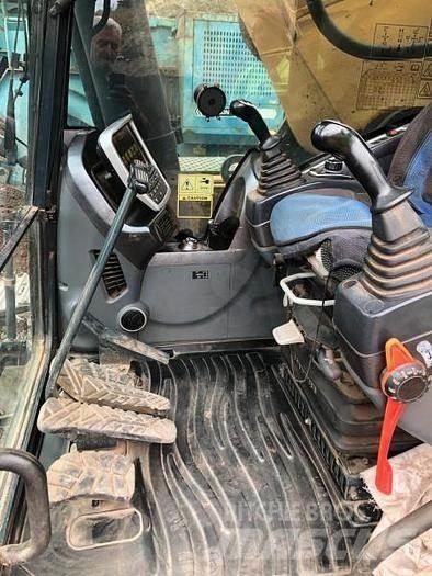 Hyundai HX520L Специални екскаватори