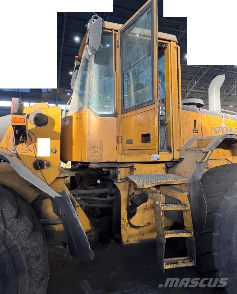 Volvo L 120 E Колесни товарачи