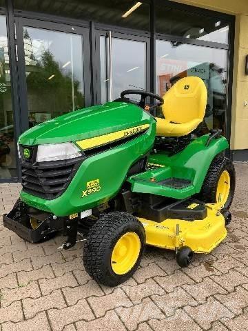 John Deere X590 Тракторни косачки