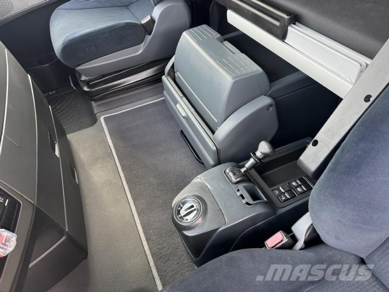 MAN TGX 18.360 ADR Брезентови камиони

