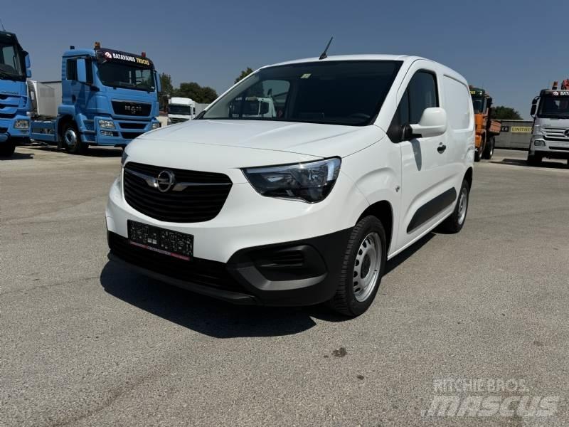 Opel COMBO Пикапи