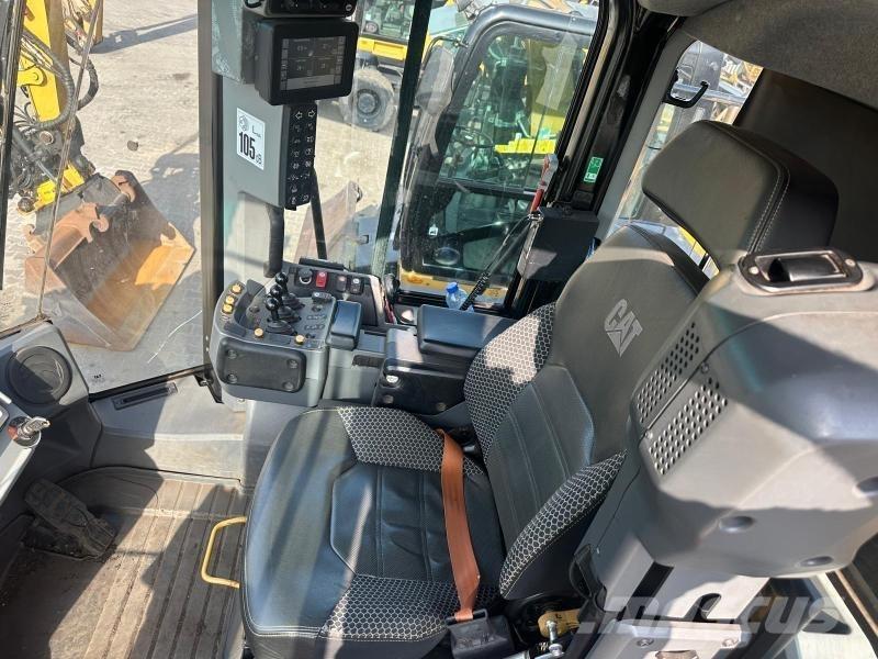 CAT 966M XE Колесни товарачи