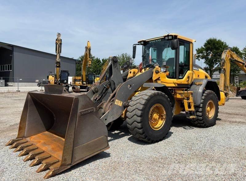 Volvo L90H Колесни товарачи