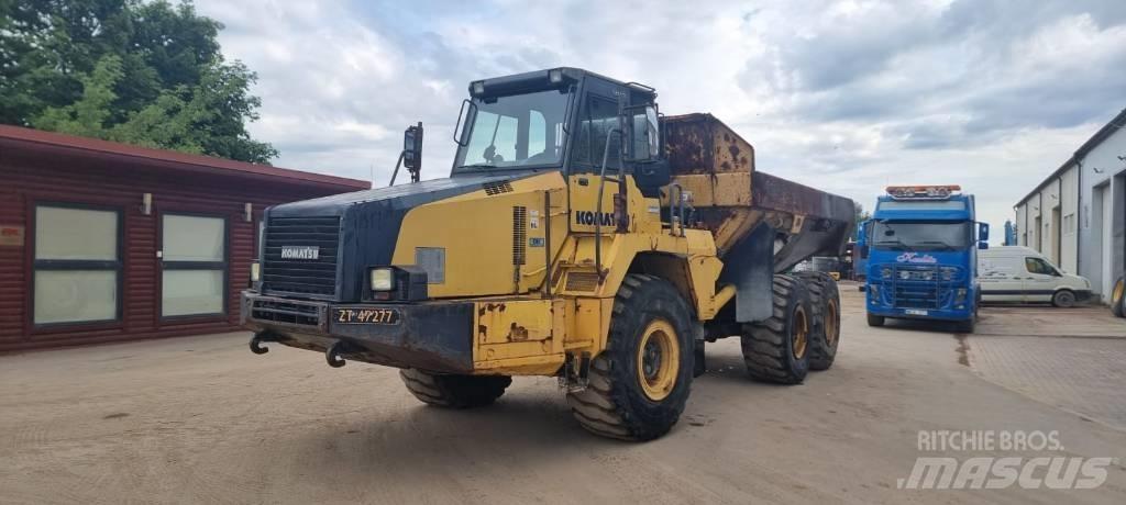 Komatsu HM 300-2 Дъмпери/моторни превозни средства