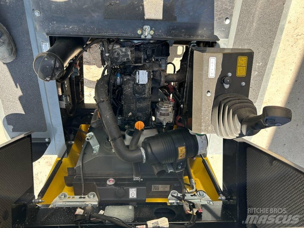 Wacker Neuson DW 20 Странични самосвали