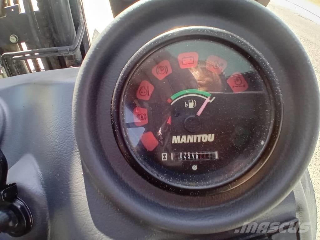 Manitou MC 18 Дизелови камиони