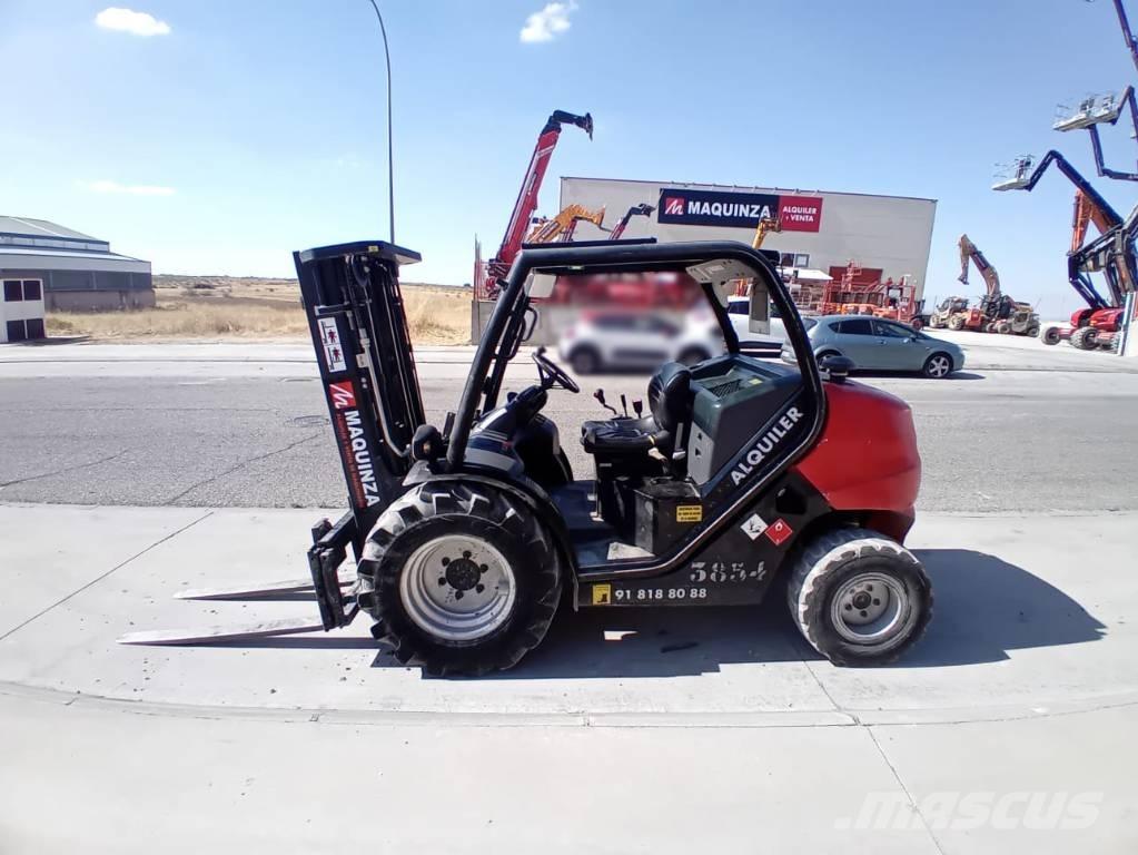 Manitou MC 18 Дизелови камиони