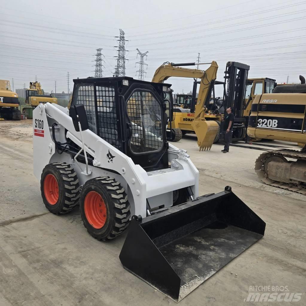 Bobcat S 160 Мини товарачи

